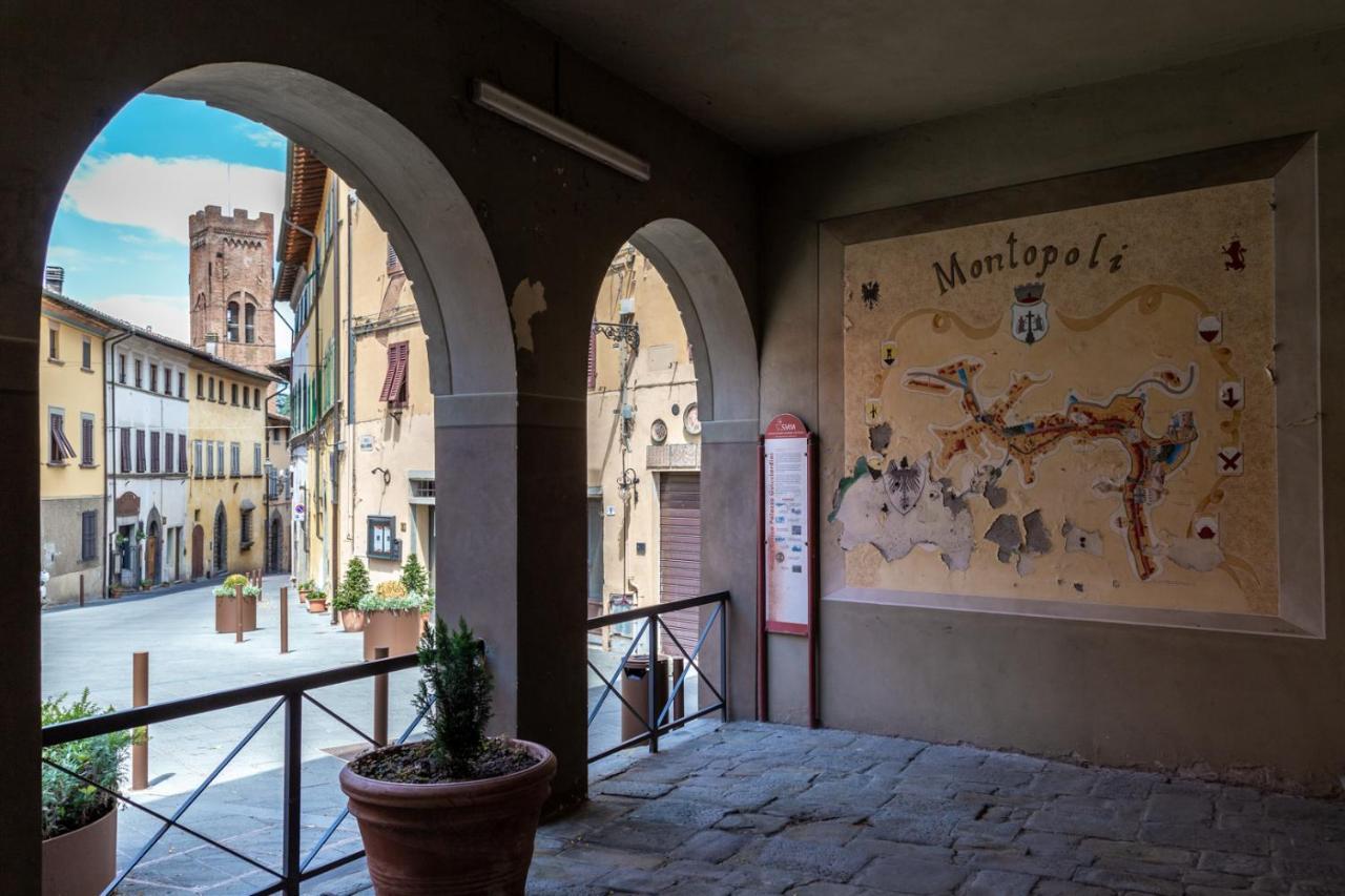 Palazzo Donati B&B Montopoli in Val dʼArno Buitenkant foto